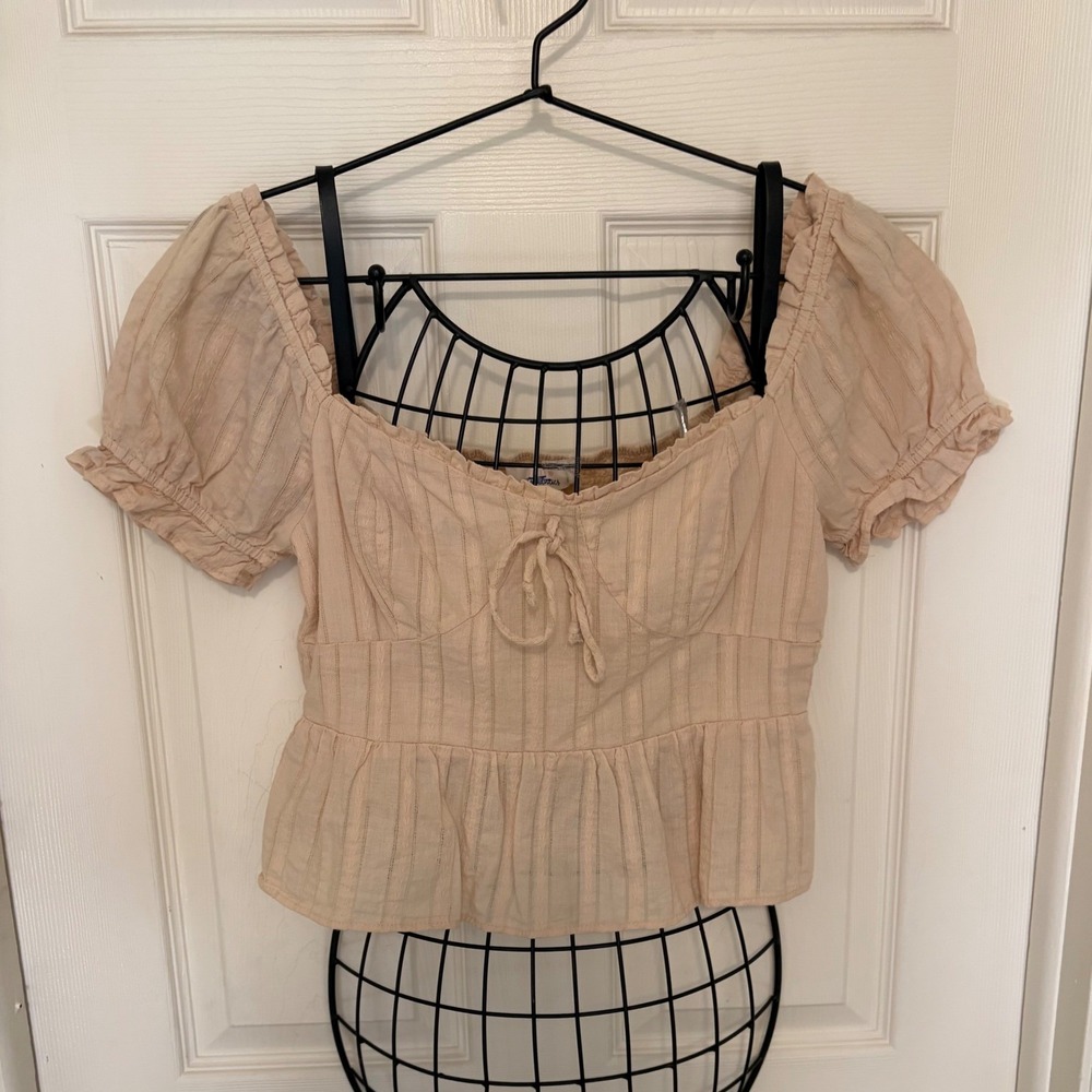 Urban Romantics Beige Cotton Puff Sleeve Peplum Corset Style Top Milkmaid Sz S